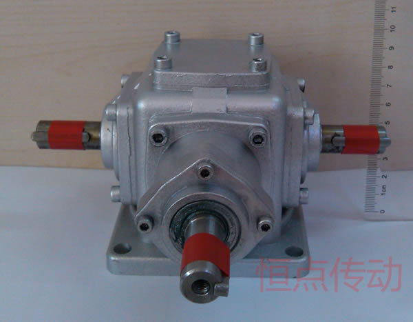 T2轉向箱正面圖