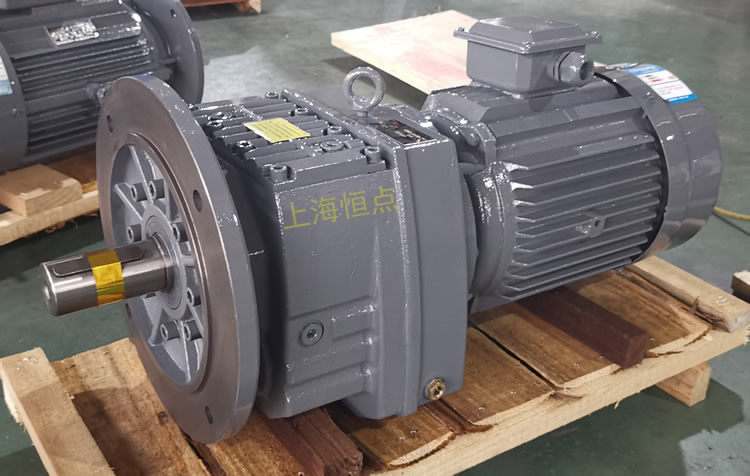 RF87減速機，立式安裝，輸入配電機，實物照片如下